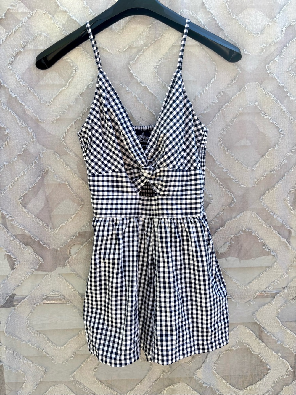 Angie Gingham Tie-Front Romper with Cutout Size S Smocked Back Boho Playsuit 🖤🖤🖤